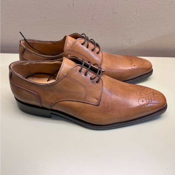 Vittorio Tan Oxford Shoes Sleek Leather Design - Picture 1 of 7